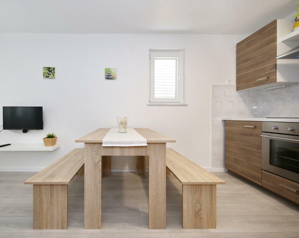 Apartman Antonio ซาดาร์ ภายนอก รูปภาพ