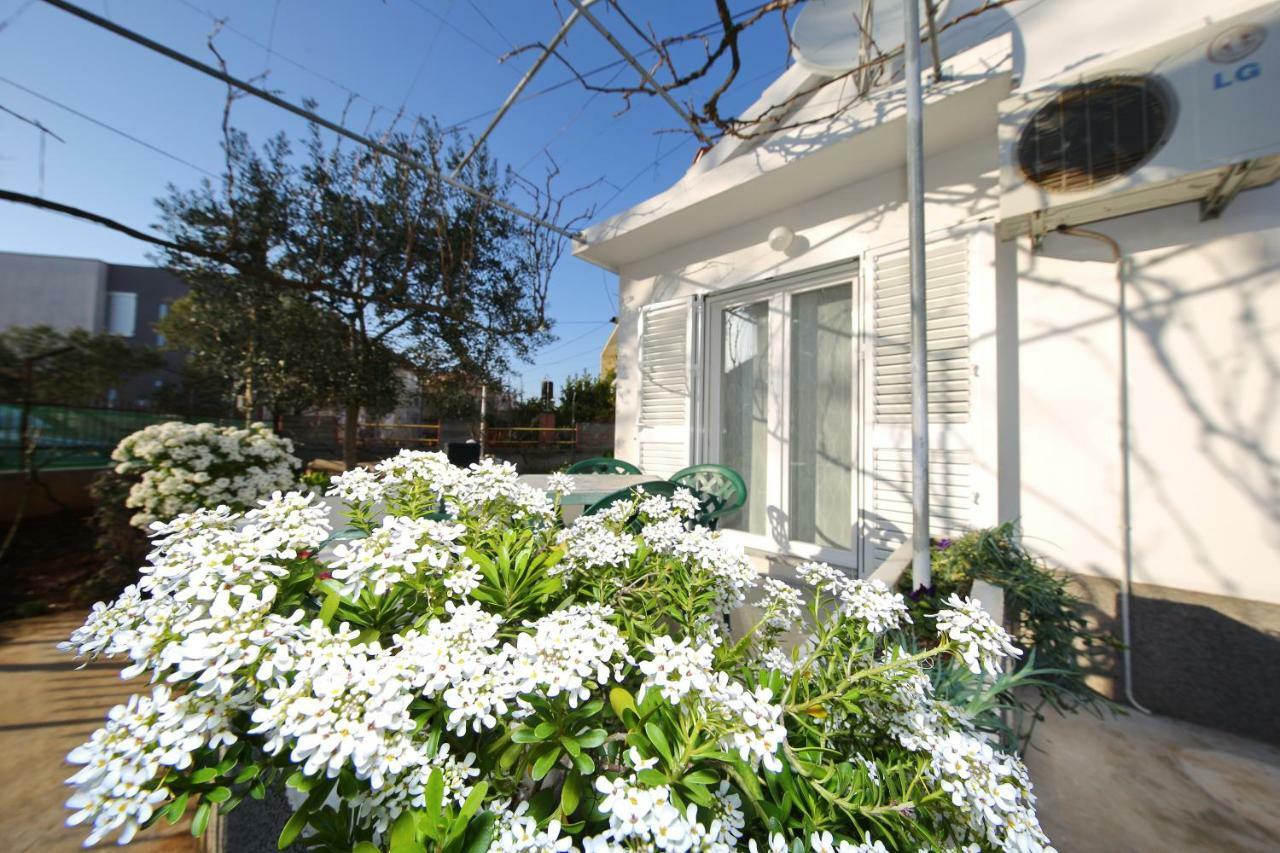 Apartman Antonio ซาดาร์ ภายนอก รูปภาพ