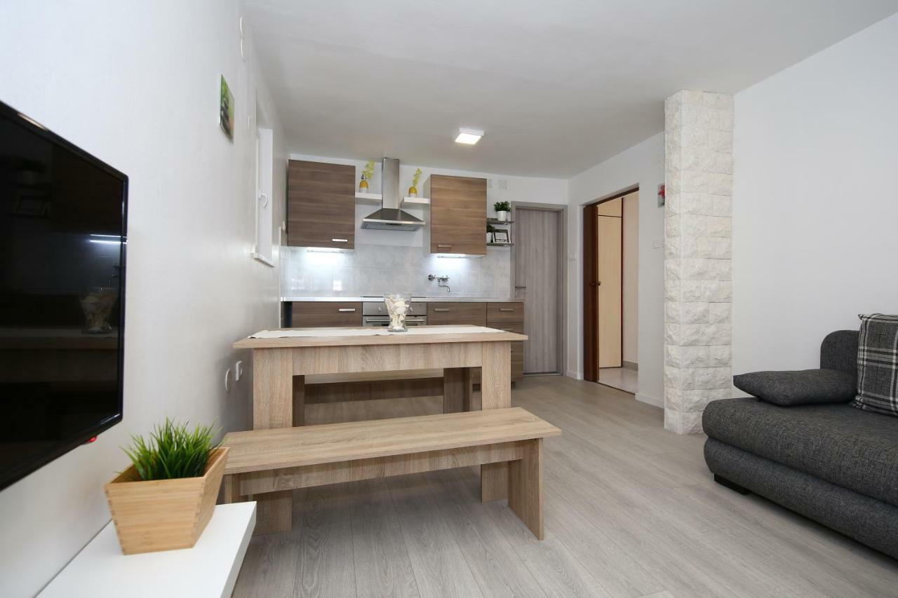 Apartman Antonio ซาดาร์ ภายนอก รูปภาพ